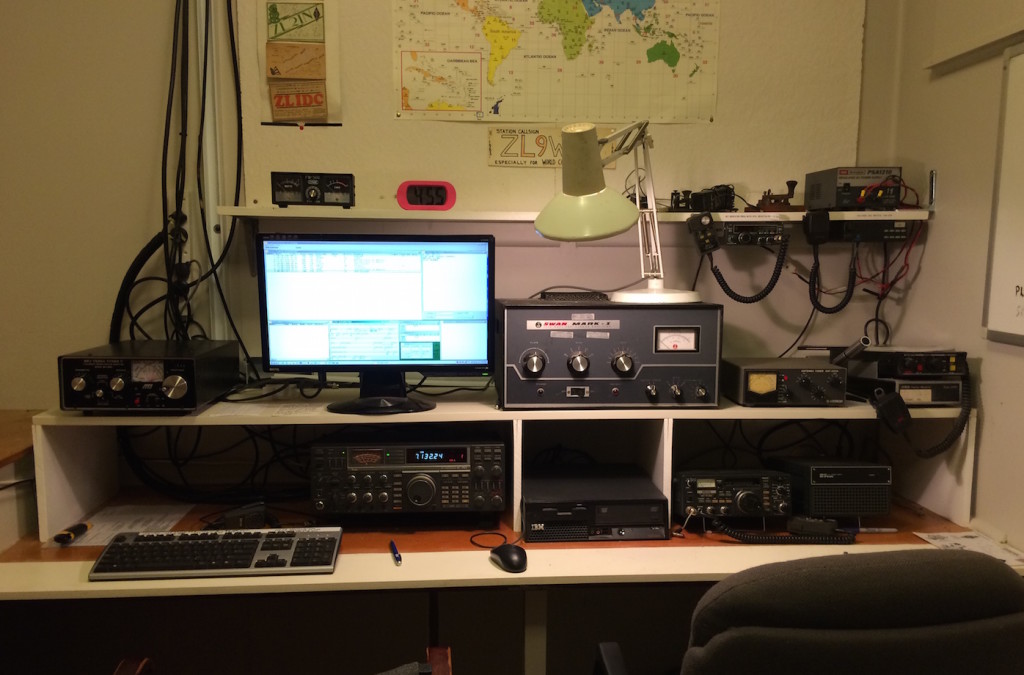 ZL2GT Shack